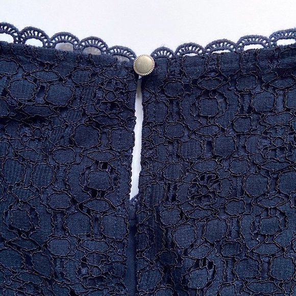 BNWT Banana Republic Lace Blouse - Picture 5 of 6